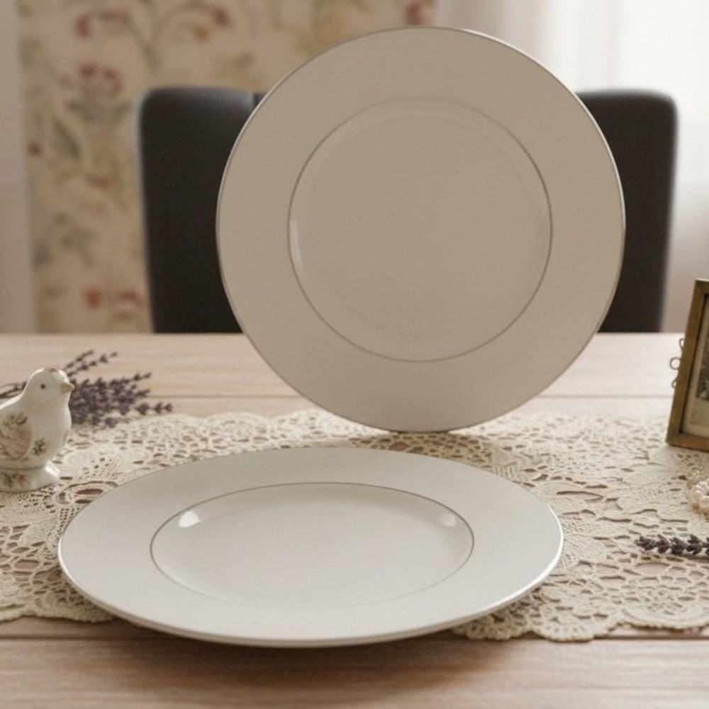 Royal Doulton Amulet Salad Plates, Set of 2, White Floral‎ Bone China Dinnerware